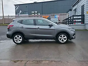 Used 2019 Nissan Qashqai Acenta Premium Grey - Interior and Exterior details 3