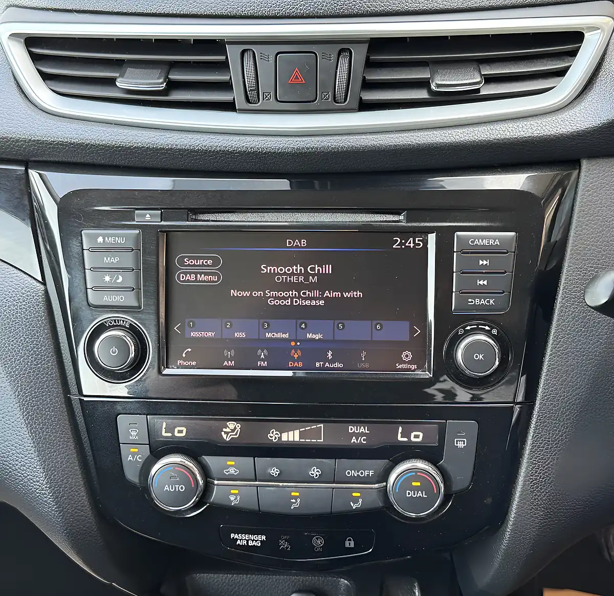 Used 2019 Nissan Qashqai Acenta Premium Grey - Interior and Exterior details 15