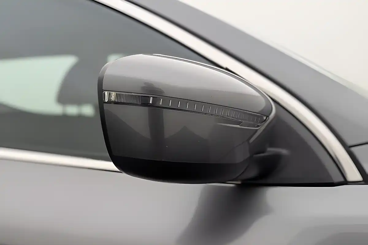 Used 2019 Nissan Qashqai Acenta Premium Grey - Interior and Exterior details 16