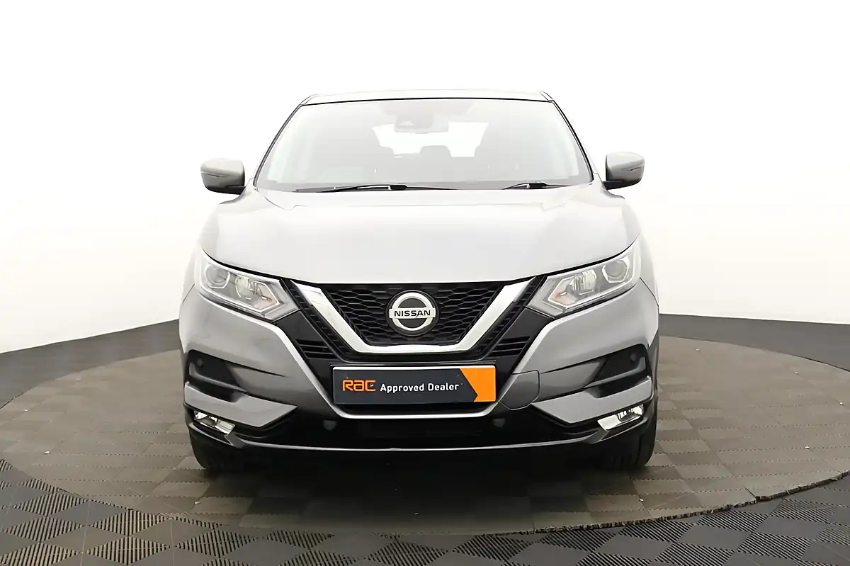 Used 2019 Nissan Qashqai Acenta Premium Grey - Interior and Exterior details 7