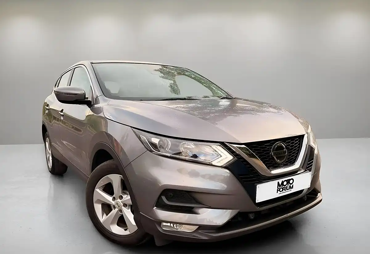 Used 2019 Nissan Qashqai Acenta Premium Grey - Front View