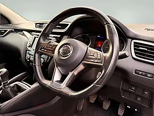 Used 2019 Nissan Qashqai Acenta Premium Grey - Interior and Exterior details 10