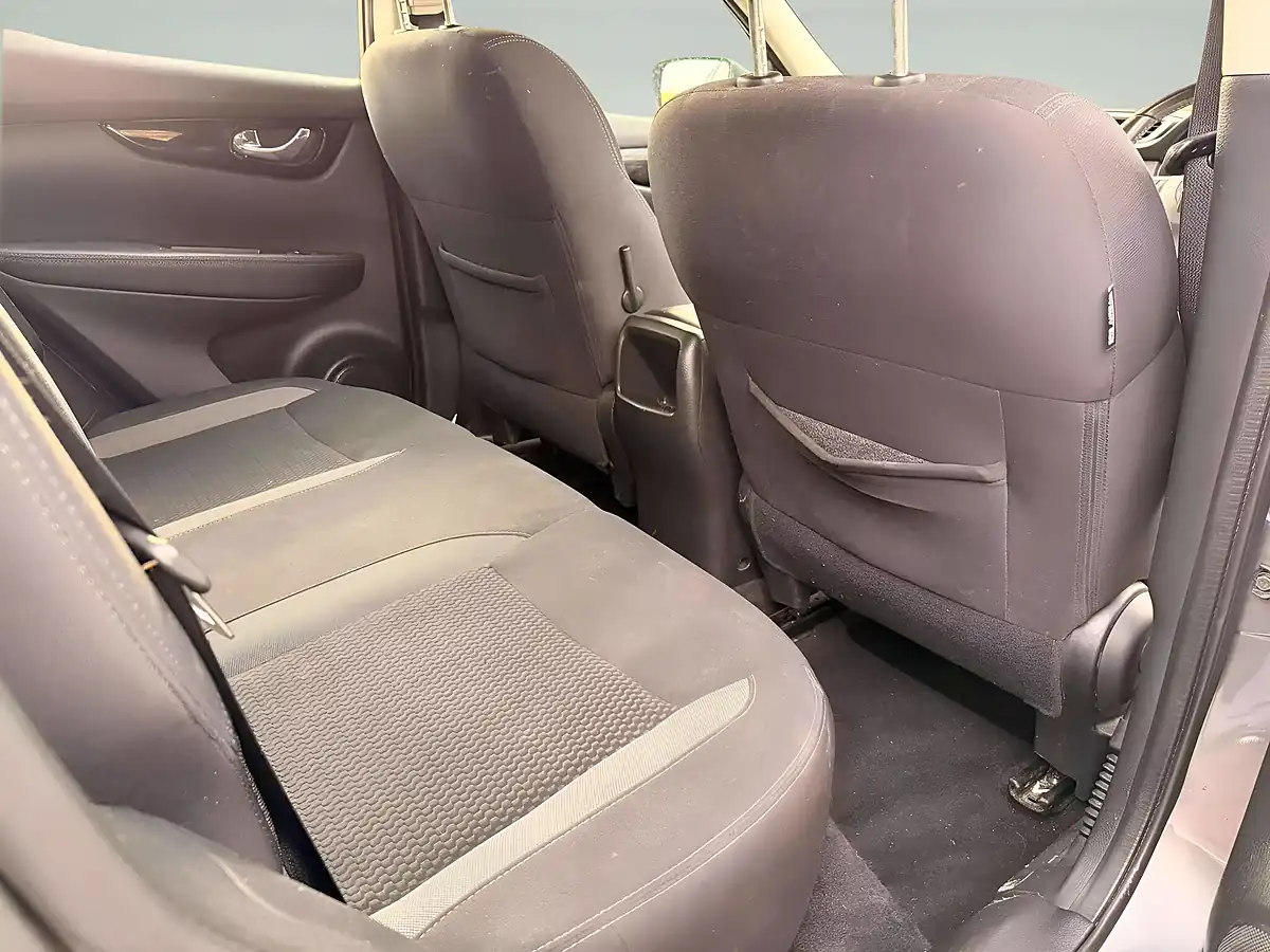 Used 2019 Nissan Qashqai Acenta Premium Grey - Interior and Exterior details 17