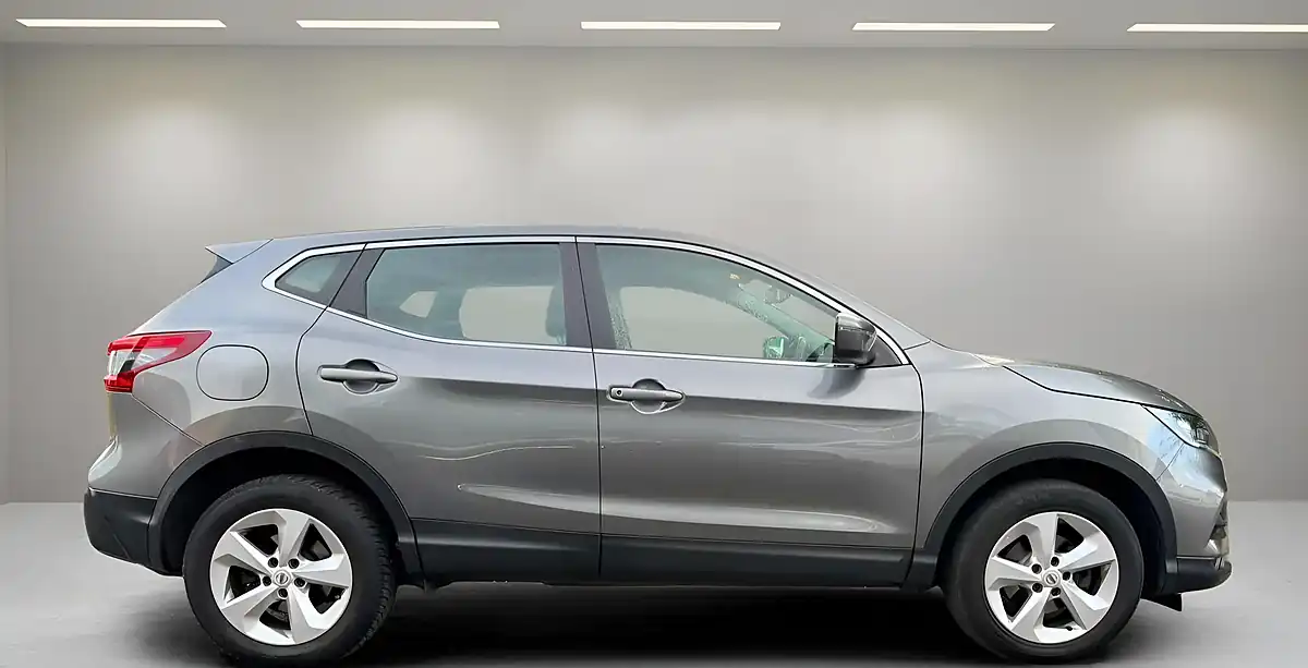 Used 2019 Nissan Qashqai Acenta Premium Grey - Interior and Exterior details 5