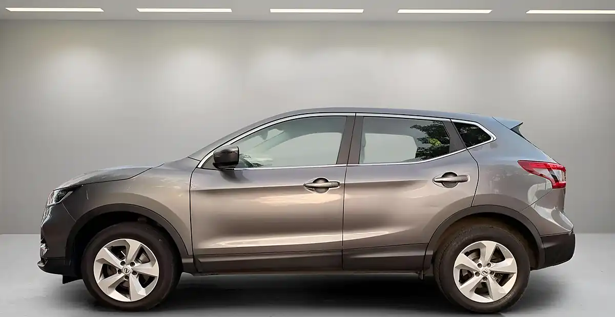 Used 2019 Nissan Qashqai Acenta Premium Grey - Interior and Exterior details 6