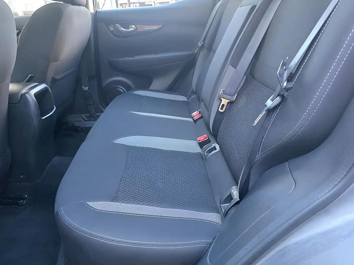 Used 2019 Nissan Qashqai Acenta Premium Grey - Interior and Exterior details 12