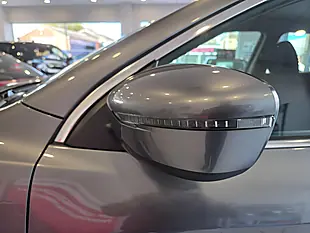 Used 2019 Nissan Qashqai Acenta Premium Grey - Interior and Exterior details 16