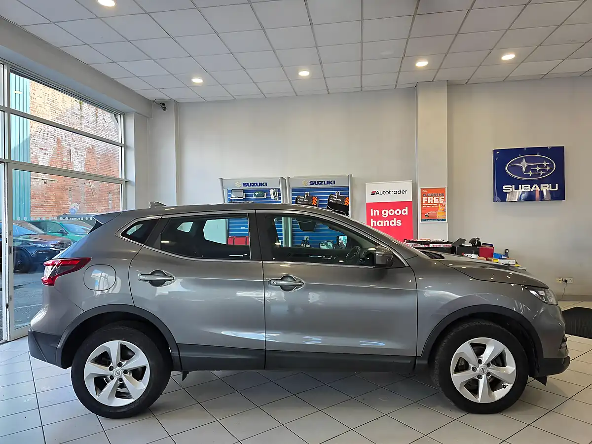 Used 2019 Nissan Qashqai Acenta Premium Grey - Interior and Exterior details 9