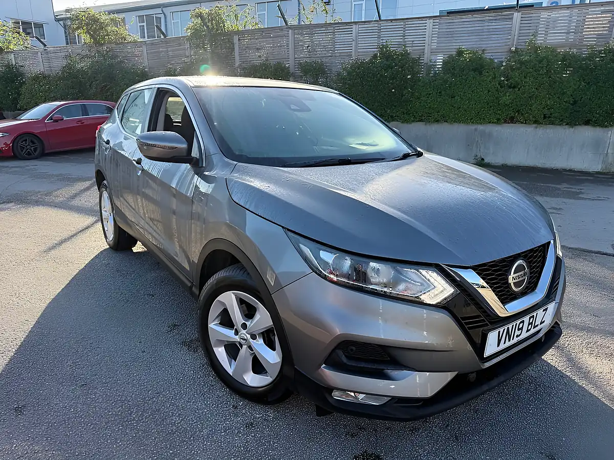 Used 2019 Nissan Qashqai Acenta Premium Grey - Interior and Exterior details 10