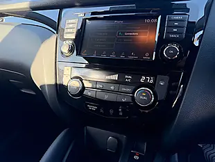 Used 2019 Nissan Qashqai Acenta Premium Grey - Interior and Exterior details 16