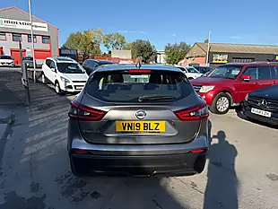 Used 2019 Nissan Qashqai Acenta Premium Grey - Interior and Exterior details 6