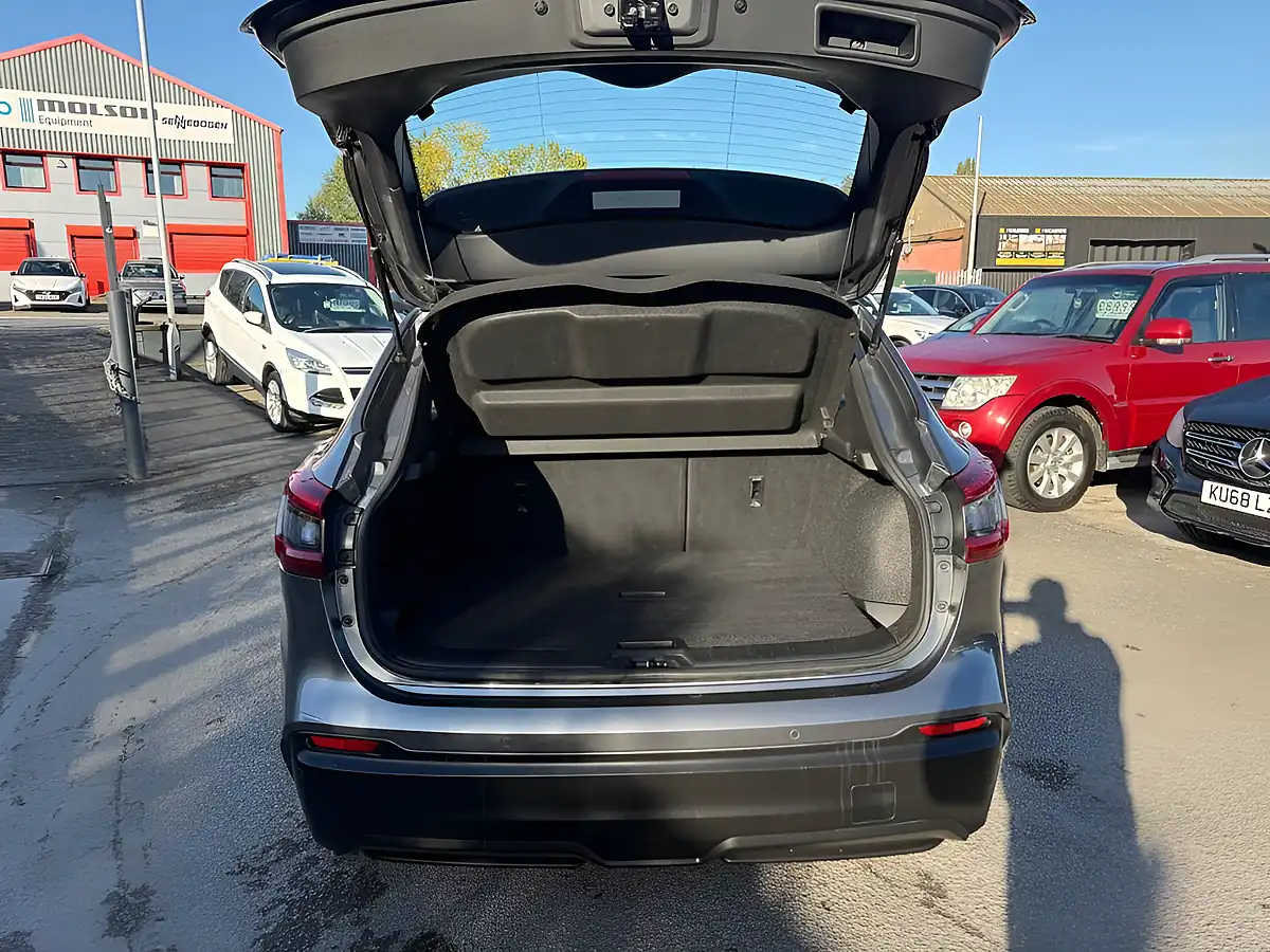 Used 2019 Nissan Qashqai Acenta Premium Grey - Interior and Exterior details 7