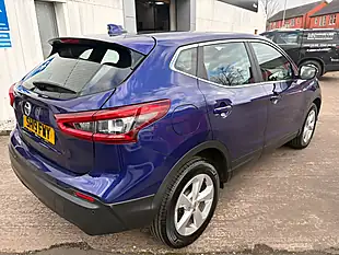 Used 2019 Nissan Qashqai Acenta Premium Ink Blue - Interior and Exterior details 2