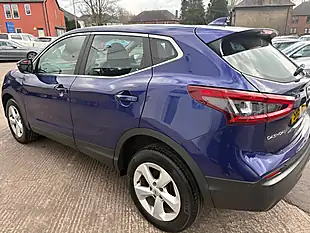 Used 2019 Nissan Qashqai Acenta Premium Ink Blue - Interior and Exterior details 4