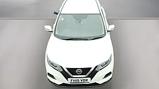 Used 2019 Nissan Qashqai Acenta Premium Pure White - Interior and Exterior details 7