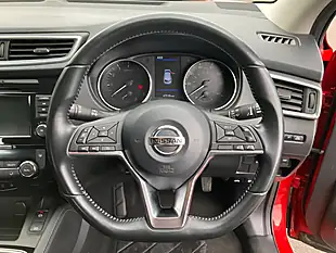 Used 2019 Nissan Qashqai Acenta Premium Red - Interior and Exterior details 15