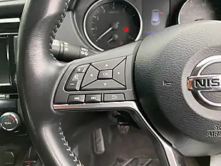 Used 2019 Nissan Qashqai Acenta Premium Red - Interior and Exterior details 18