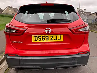 Used 2019 Nissan Qashqai Acenta Premium Red - Interior and Exterior details 4