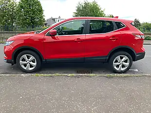 Used 2019 Nissan Qashqai Acenta Premium Red - Interior and Exterior details 6