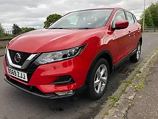 Used 2019 Nissan Qashqai Acenta Premium Red - Interior and Exterior details 7