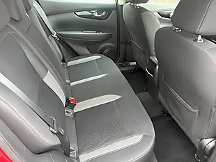 Used 2019 Nissan Qashqai Acenta Premium Red - Interior and Exterior details 14