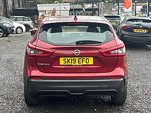 Used 2019 Nissan Qashqai Acenta Premium Red - Interior and Exterior details 6