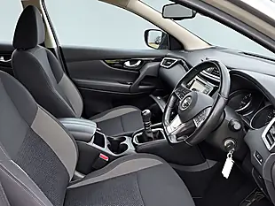 Used 2019 Nissan Qashqai Acenta Premium Silver - Interior and Exterior details 2