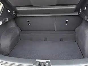 Used 2019 Nissan Qashqai Acenta Premium Silver - Interior and Exterior details 9