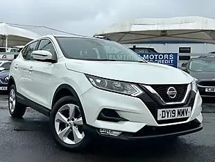 Used 2019 Nissan Qashqai Acenta Premium White - Interior and Exterior details 12