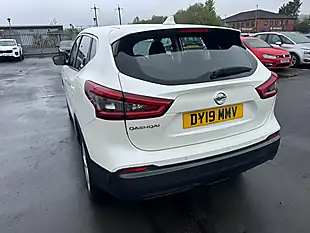 Used 2019 Nissan Qashqai Acenta Premium White - Interior and Exterior details 15