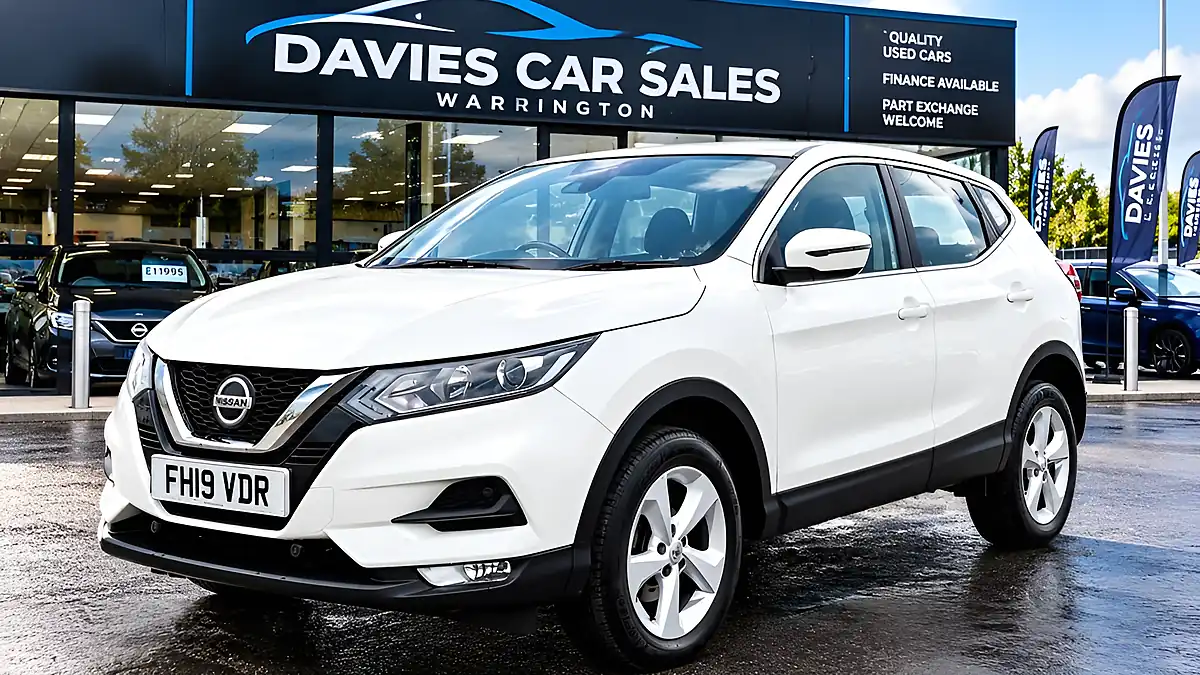 Used 2019 Nissan Qashqai Acenta Premium White - Interior and Exterior details 2