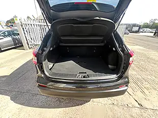 Used 2019 Nissan Qashqai N-Connecta Black - Interior and Exterior details 11