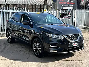 Used 2019 Nissan Qashqai N-Connecta Black - Interior and Exterior details 3