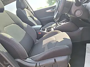 Used 2019 Nissan Qashqai N-Connecta Black - Interior and Exterior details 20