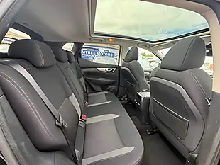 Used 2019 Nissan Qashqai N-Connecta Black - Interior and Exterior details 5