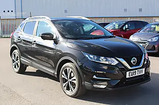 Used 2019 Nissan Qashqai N-Connecta Black - Interior and Exterior details 4