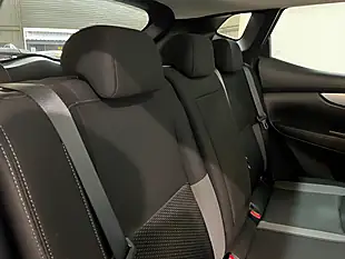 Used 2019 Nissan Qashqai N-Connecta Blue - Interior and Exterior details 12