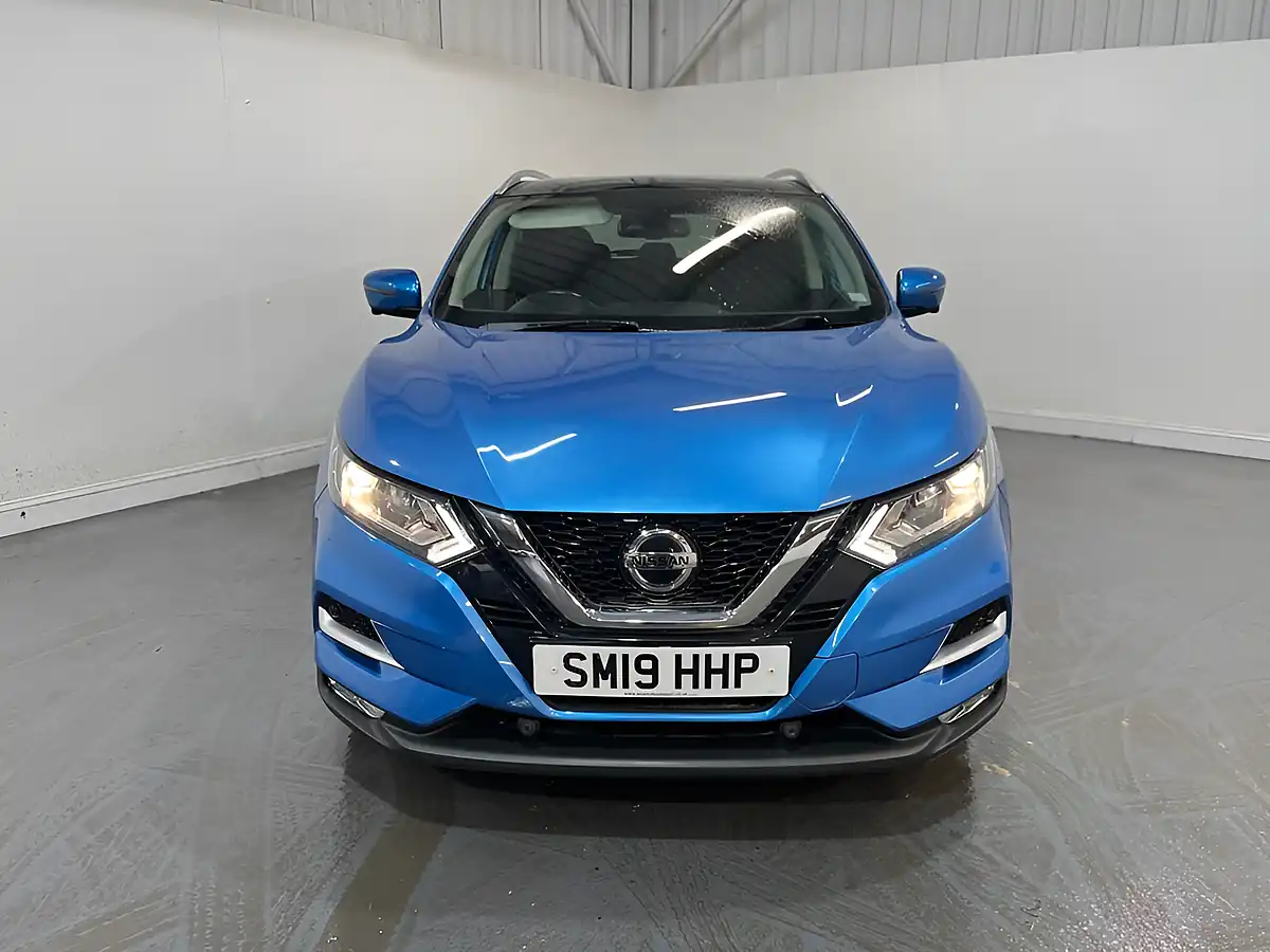 Used 2019 Nissan Qashqai N-Connecta Blue - Interior and Exterior details 2