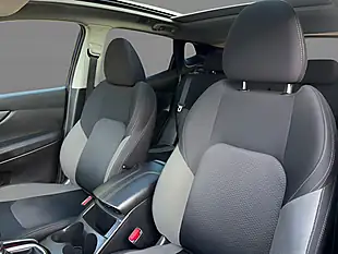 Used 2019 Nissan Qashqai N-Connecta Blue - Interior and Exterior details 11