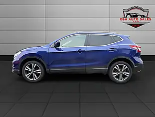 Used 2019 Nissan Qashqai N-Connecta Blue - Interior and Exterior details 4