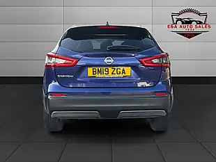 Used 2019 Nissan Qashqai N-Connecta Blue - Interior and Exterior details 6