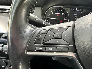 Used 2019 Nissan Qashqai N-Connecta Blue - Interior and Exterior details 13