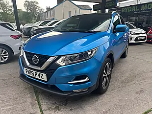 Used 2019 Nissan Qashqai N-Connecta Blue - Interior and Exterior details 2