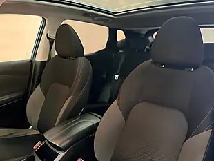 Used 2019 Nissan Qashqai N-Connecta Blue - Interior and Exterior details 19