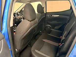 Used 2019 Nissan Qashqai N-Connecta Blue - Interior and Exterior details 20