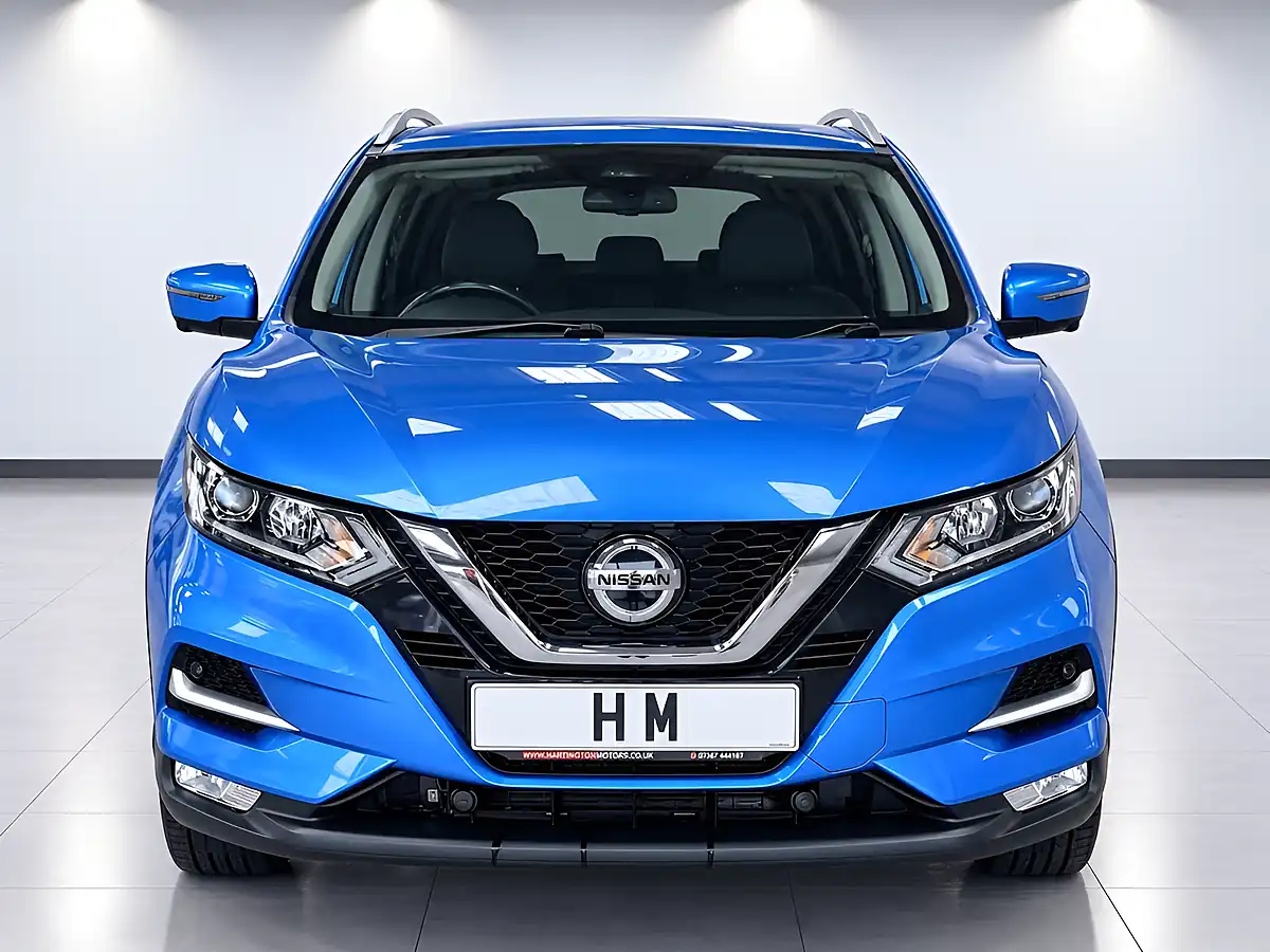 Used 2019 Nissan Qashqai N-Connecta Blue - Interior and Exterior details 3