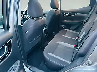 Used 2019 Nissan Qashqai N-Connecta Grey - Interior and Exterior details 17
