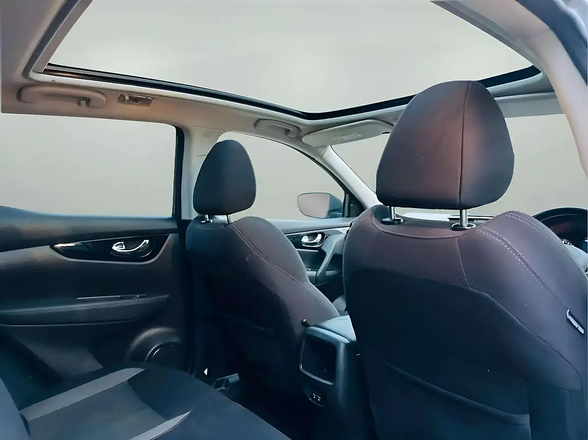 Used 2019 Nissan Qashqai N-Connecta Grey - Interior and Exterior details 18