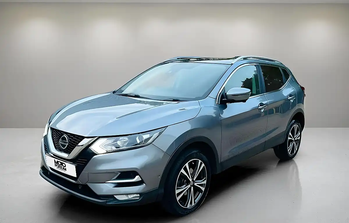 Used 2019 Nissan Qashqai N-Connecta Grey - Interior and Exterior details 7