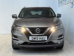 Used 2019 Nissan Qashqai N-Connecta Gun Metal Grey - Interior and Exterior details 2
